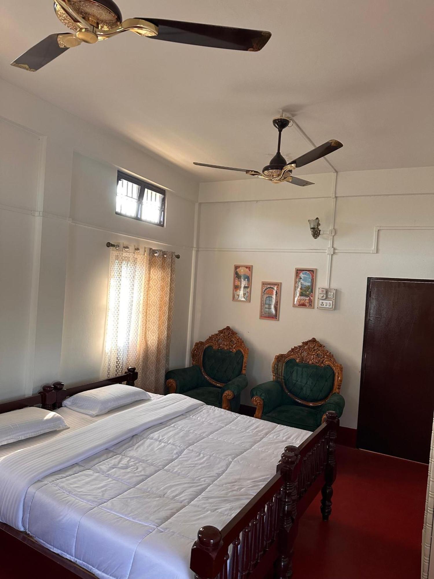 Protibha Homestay Sivasagar Buitenkant foto
